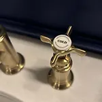 Les Ecuries De Rigny, De Gamme Avec Privatif Et Piscine Au Coeur D'un Jardin Arbore B&B