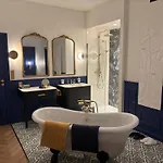 B&B Les Ecuries De Rigny, De Gamme Avec Privatif Et Piscine Au Coeur D'un Jardin Arbore