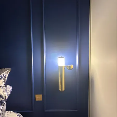 Oda ve Kahvaltı Les Ecuries De Rigny, De Gamme Avec Jardin, Jacuzzi Et Piscine