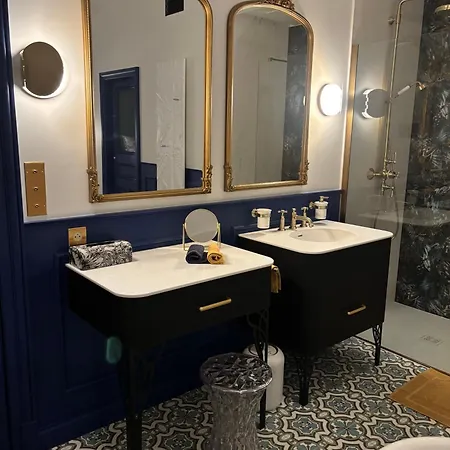 Les Ecuries De Rigny, De Gamme Avec Jardin, Jacuzzi Et Piscine Bed & Breakfast Nancy