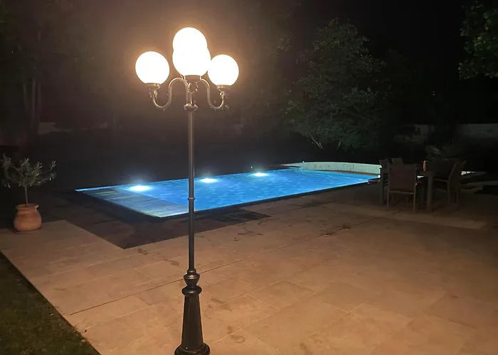 Bed & Breakfast Les Ecuries De Rigny, Suite Haut De Gamme Avec Spa Privatif Et Piscine Au Coeur D'Un Jardin Arbore Nancy