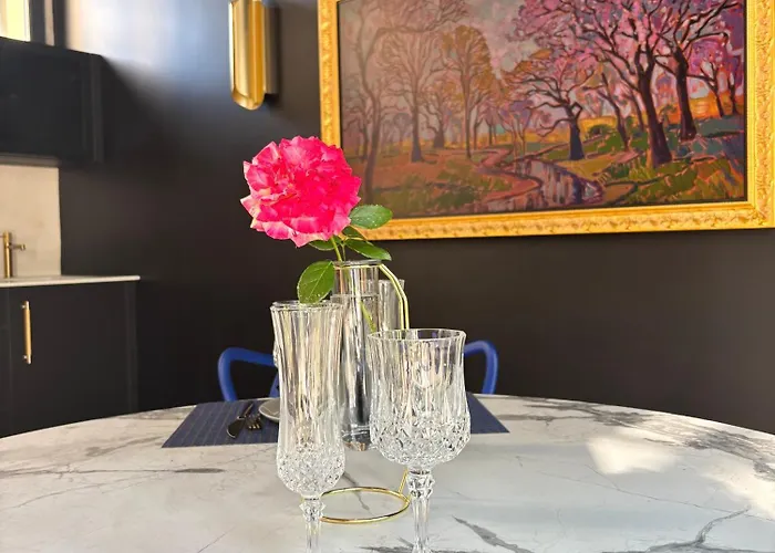 Les Ecuries De Rigny, Suite Haut De Gamme Avec Spa Privatif Et Piscine Au Coeur D'Un Jardin Arbore Nancy